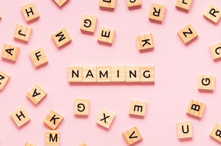 Lee más sobre el artículo ¿Qué es naming? Aprende a crear el nombre de tu negocio
